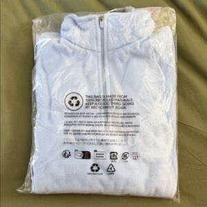 Lands End women’s fleece half zip jacket Clesr blue sky color